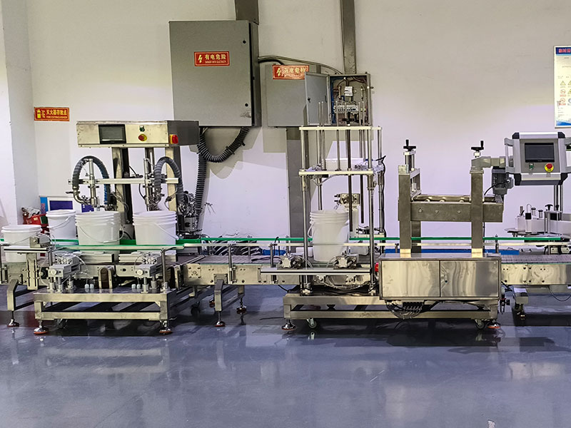 20L化工溶液灌裝機(jī)-25公斤透析液灌裝生產(chǎn)線(xiàn)